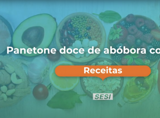 Foto de: Panetone doce de abóbora com coco