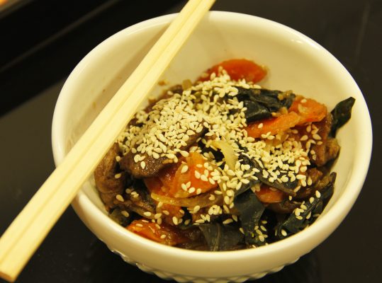 Foto de: Carne Oriental com Ora-pro-nobis
