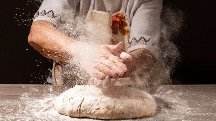 Foto de: Início do inverno com receitas de pães, dicas de preparo e aproveitamento de pão francês