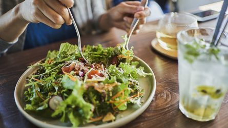 Foto de: Conheça os benefícios das saladas, aprenda algumas receitas&hellip;