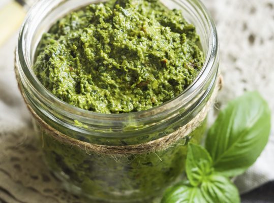 Foto de: Pesto de rama de cenoura